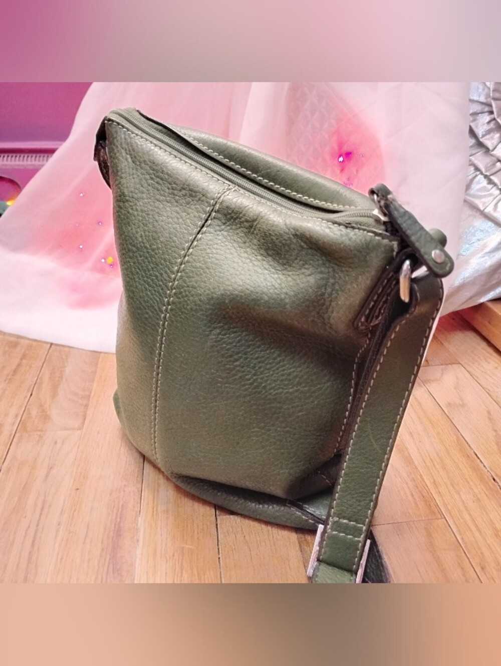Fossil Vintage Cargo Crossbody Bag. Green, Pebbled Leather. - Picture 6 of 12